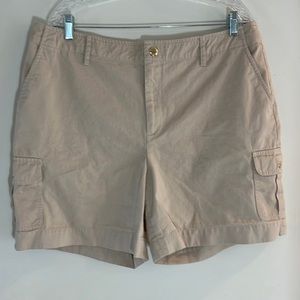 CHAPS women’s cargo shorts.
